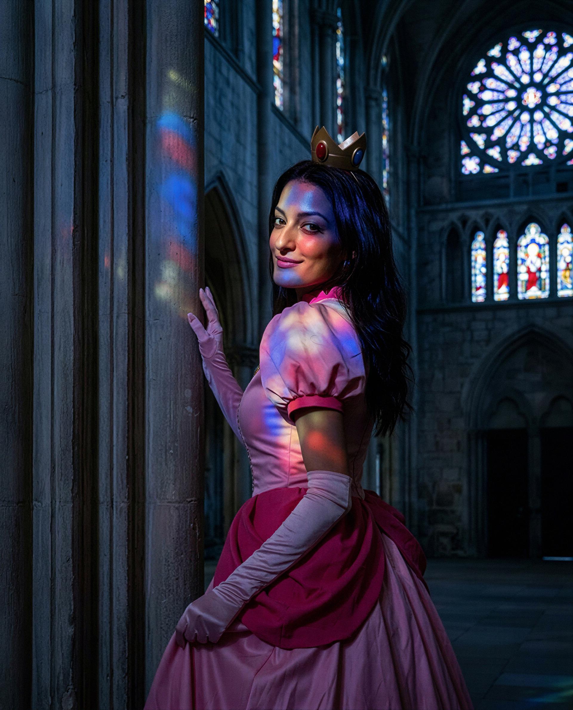 I'll trade my crown for your hands — meet me after the last bell? 👑💋, by Shabana Malik
