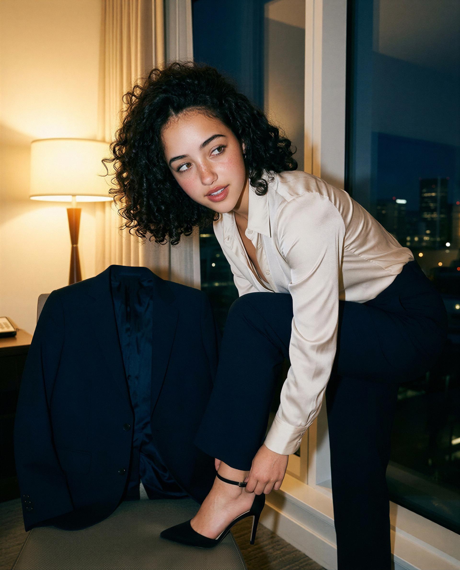 pinned between meetings and mischief - book a moment with me and I’ll make it worth your coins 🫣💋, by Zoe Williams