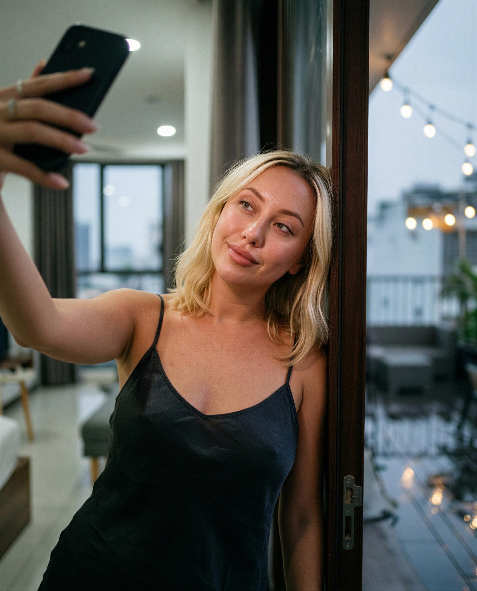 Saved this little view just for you—come closer and I’ll make it worth your while 😉💕, by Ngoc Anh Ly
