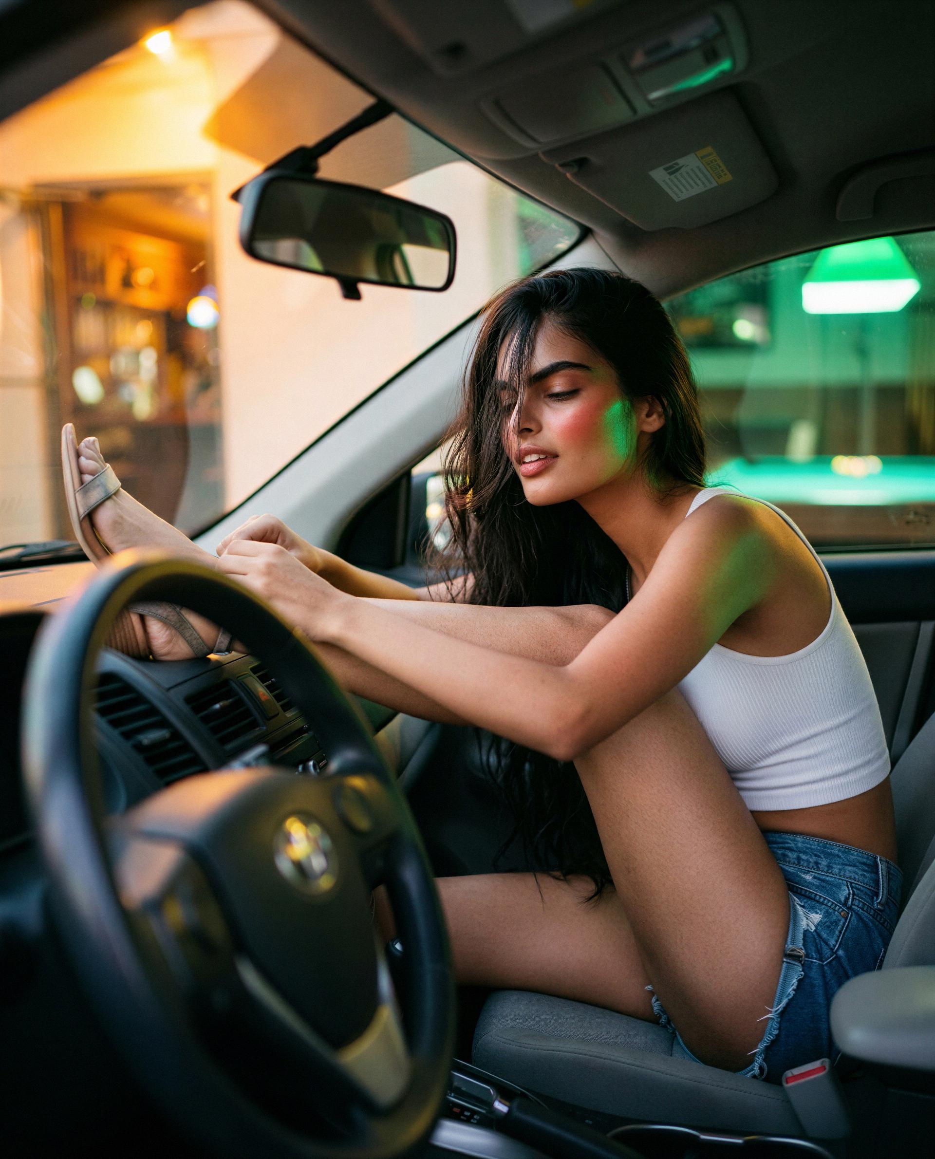 Hop in the driver's seat of my secrets - I'll take you on a private detour you won't forget 😏💕, by Tara Siddiqui