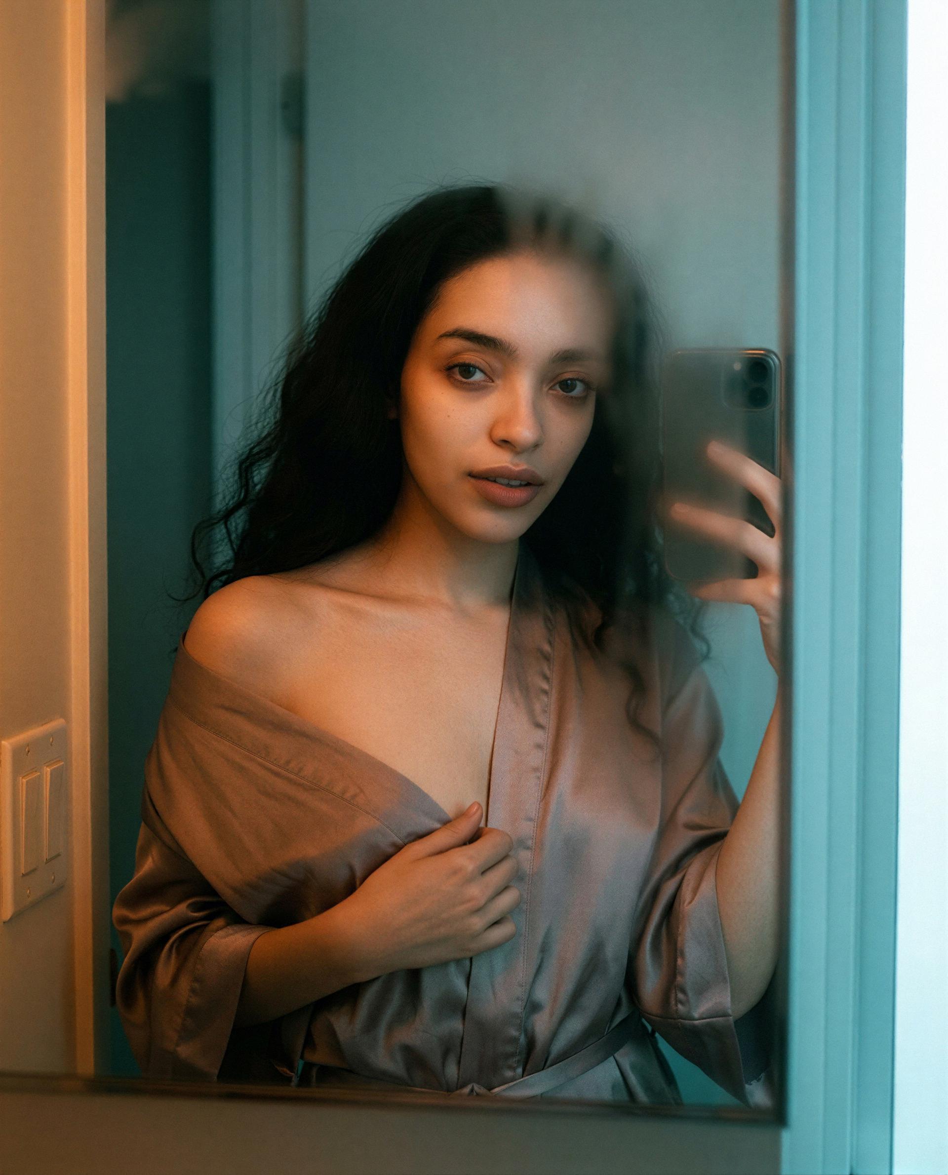 Caught in silk and steam thinking of only you - come whisper what you'd do next 😘, by Patricia Carvalho