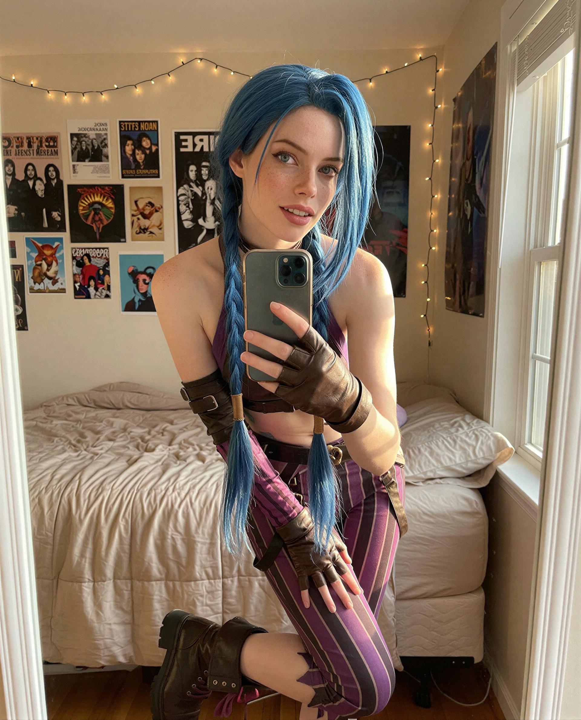 I put on a little mischief just for my favorite viewer—ready to come closer? 😉💫, by Bianca Sweeney