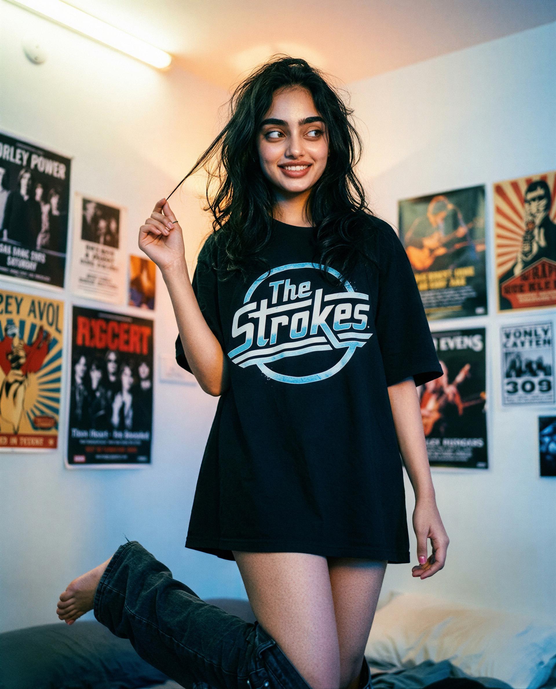 Oversized tee, messy hair, and one private invite - are you coming? 💋, by Gul Ansari