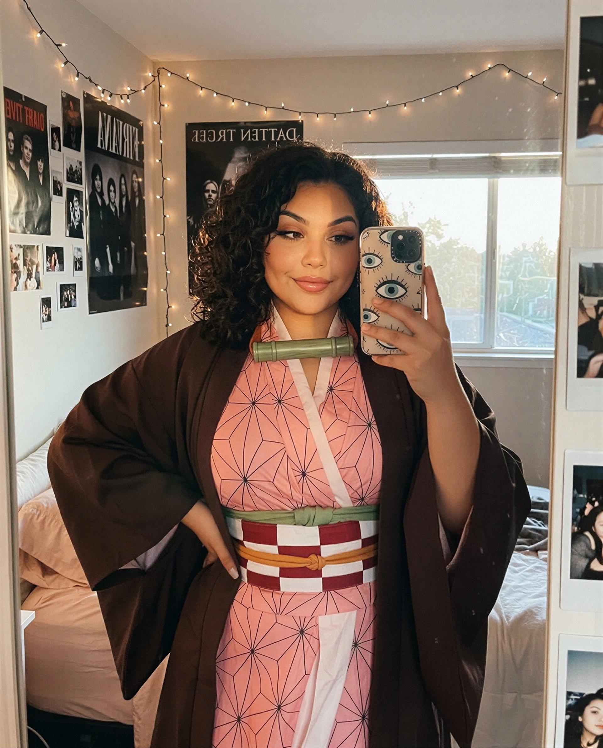 Might regret this, but this kimono comes with a naughty clause - sign it and I might reveal the fine print. 🫣, by Beatriz Ramirez