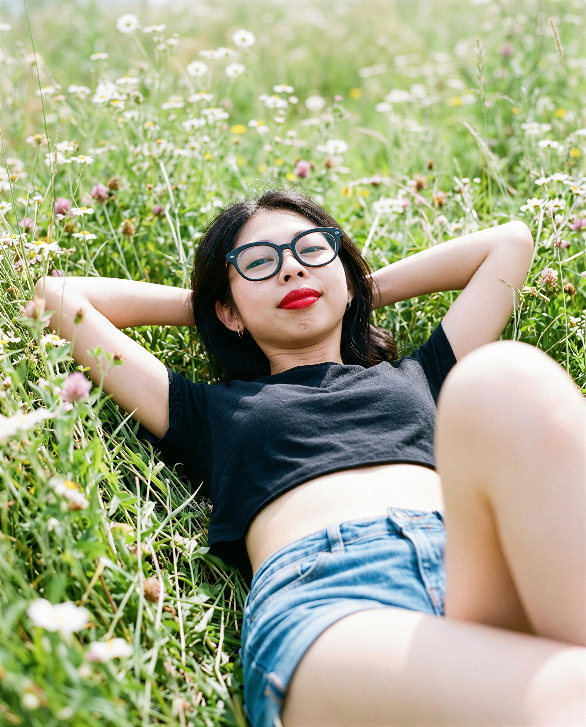 Sun-kissed and thinking of you—wanna turn this little daydream into something more? 😘, by Sanya Sharma