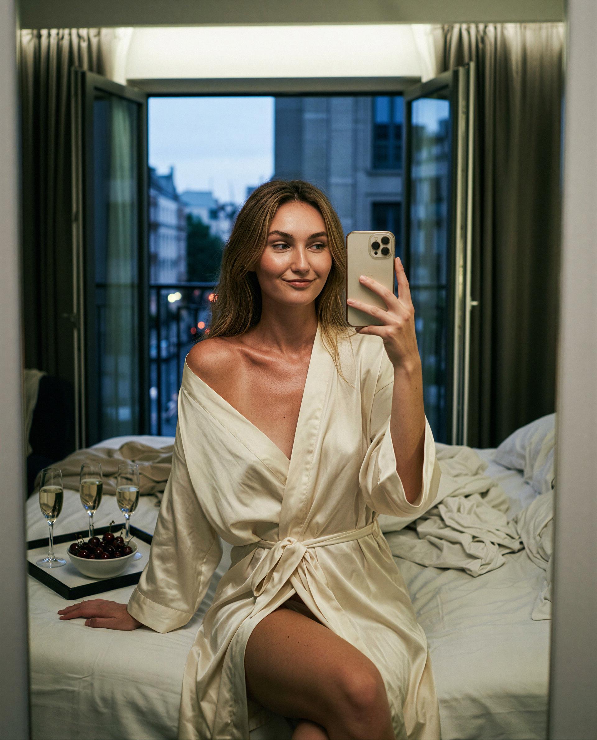 Left the robe on just for you—wanna see what’s underneath? 😉, by Simone De la Ville