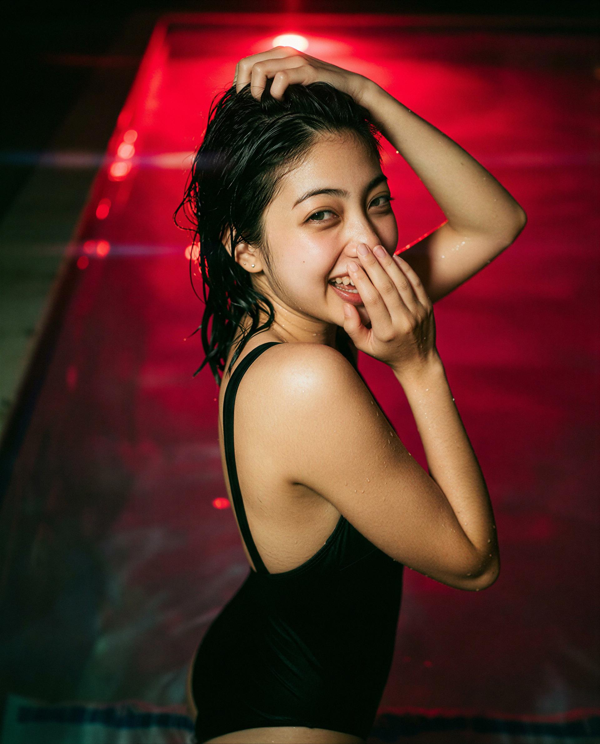 Just dipped—unlock the rest if you think you can handle all of me. 🔐💋, by Shirin Thongchai