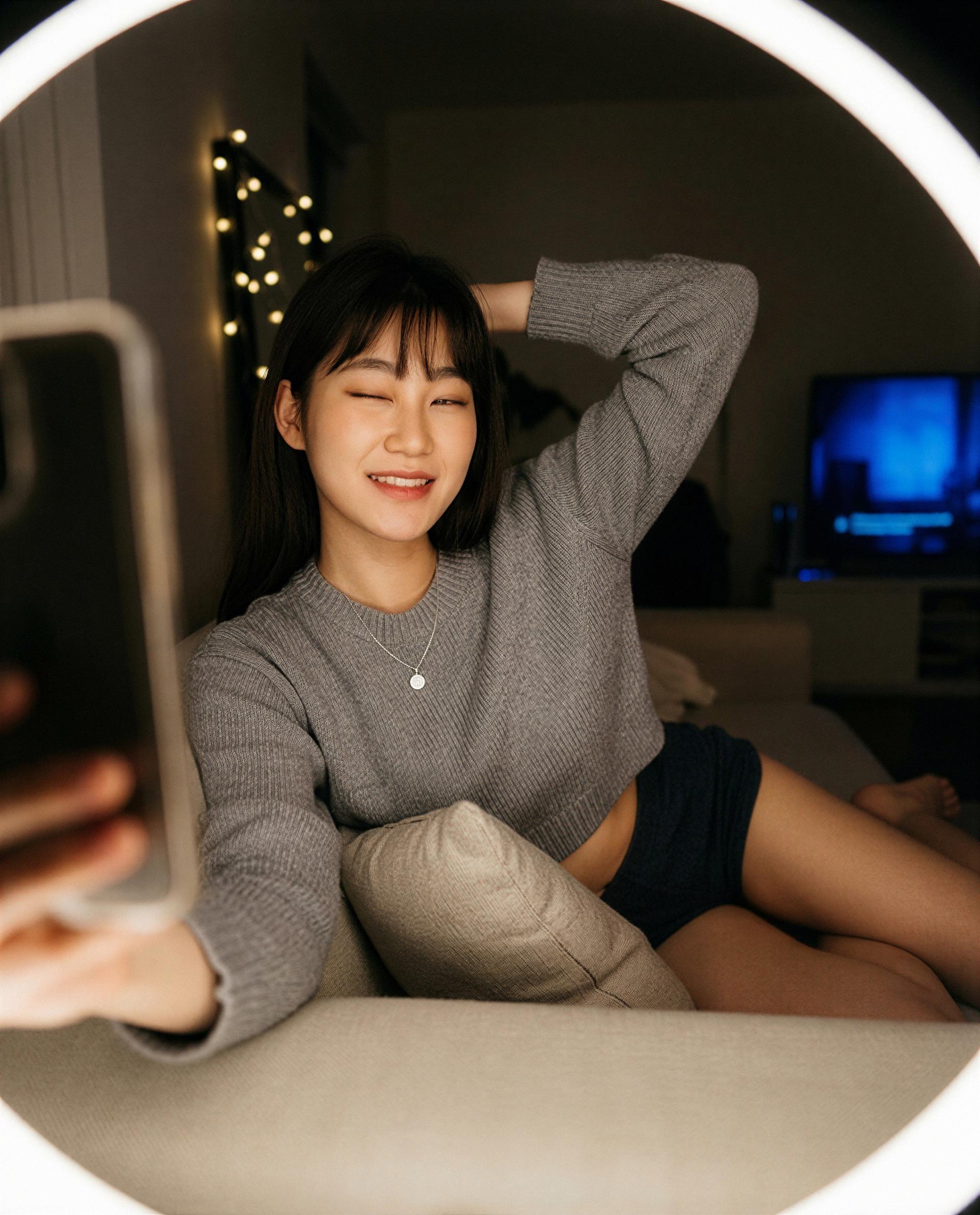 Wink for free, the rest’s behind the paywall 😉, by Mai Choi