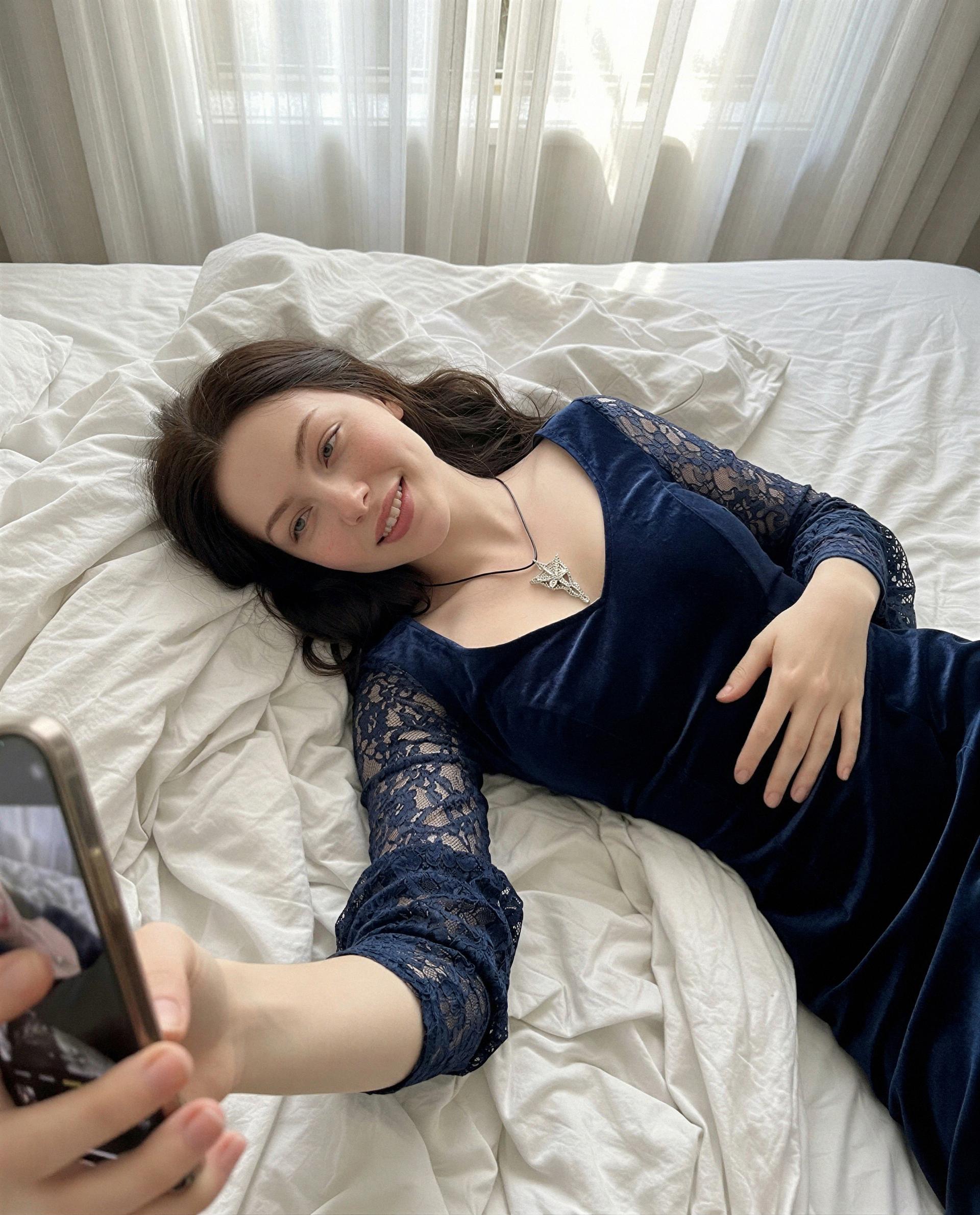 oops I got carried away - say something that makes me blush and I might send the afterparty clip 😳, by Anastasia Ivanova