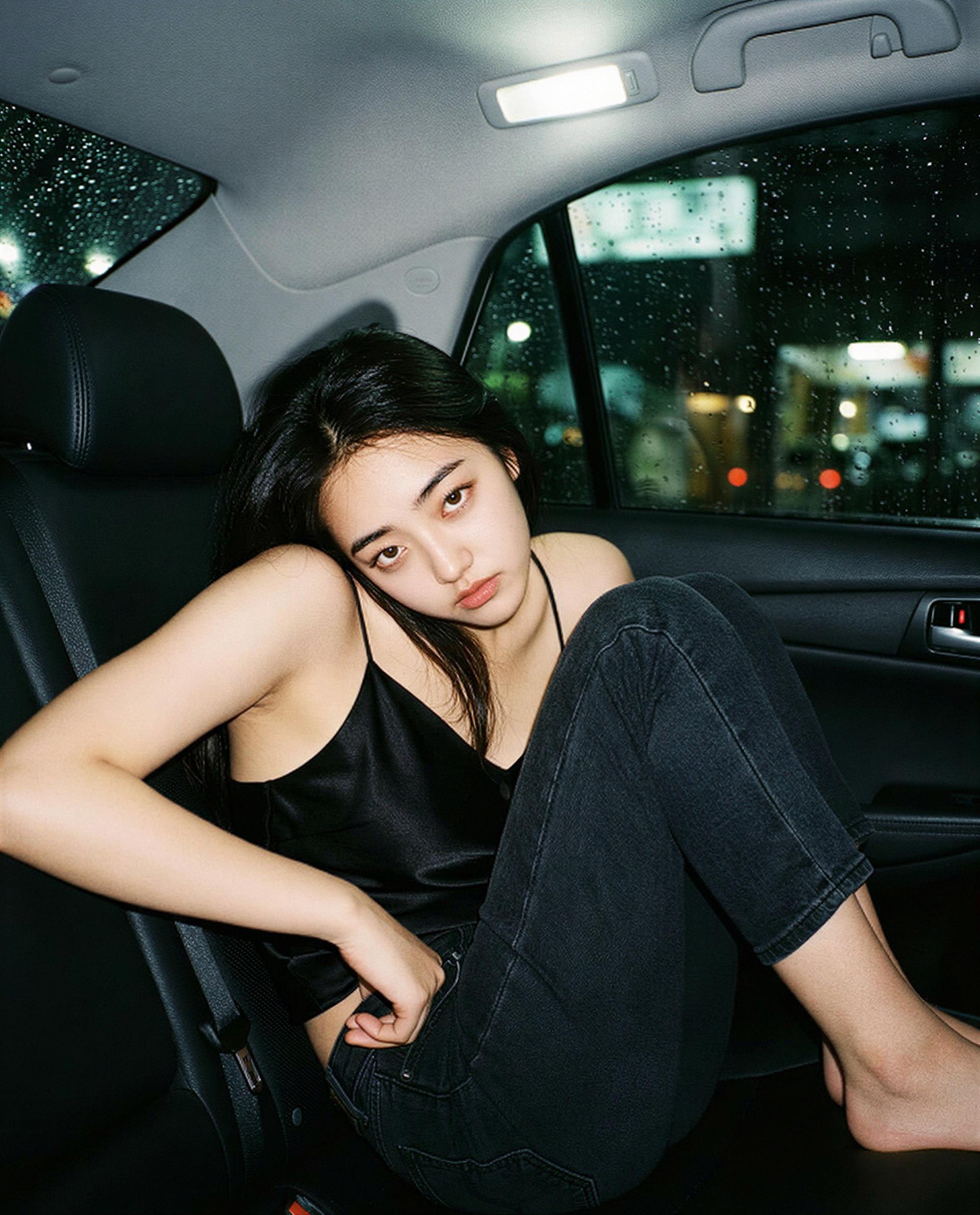 Stuck in the backseat, but I could be persuaded to let you in… 😘, by Malika Chen