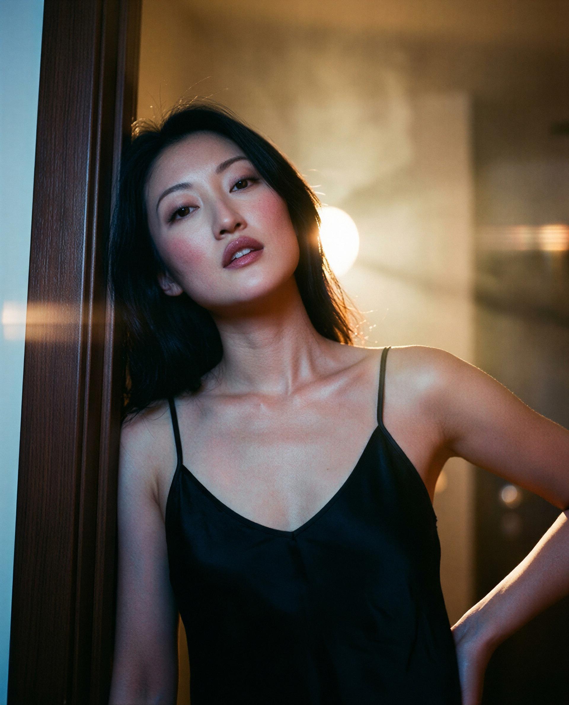 if your screen could breathe, it’d be panting., by Leila Nguyen
