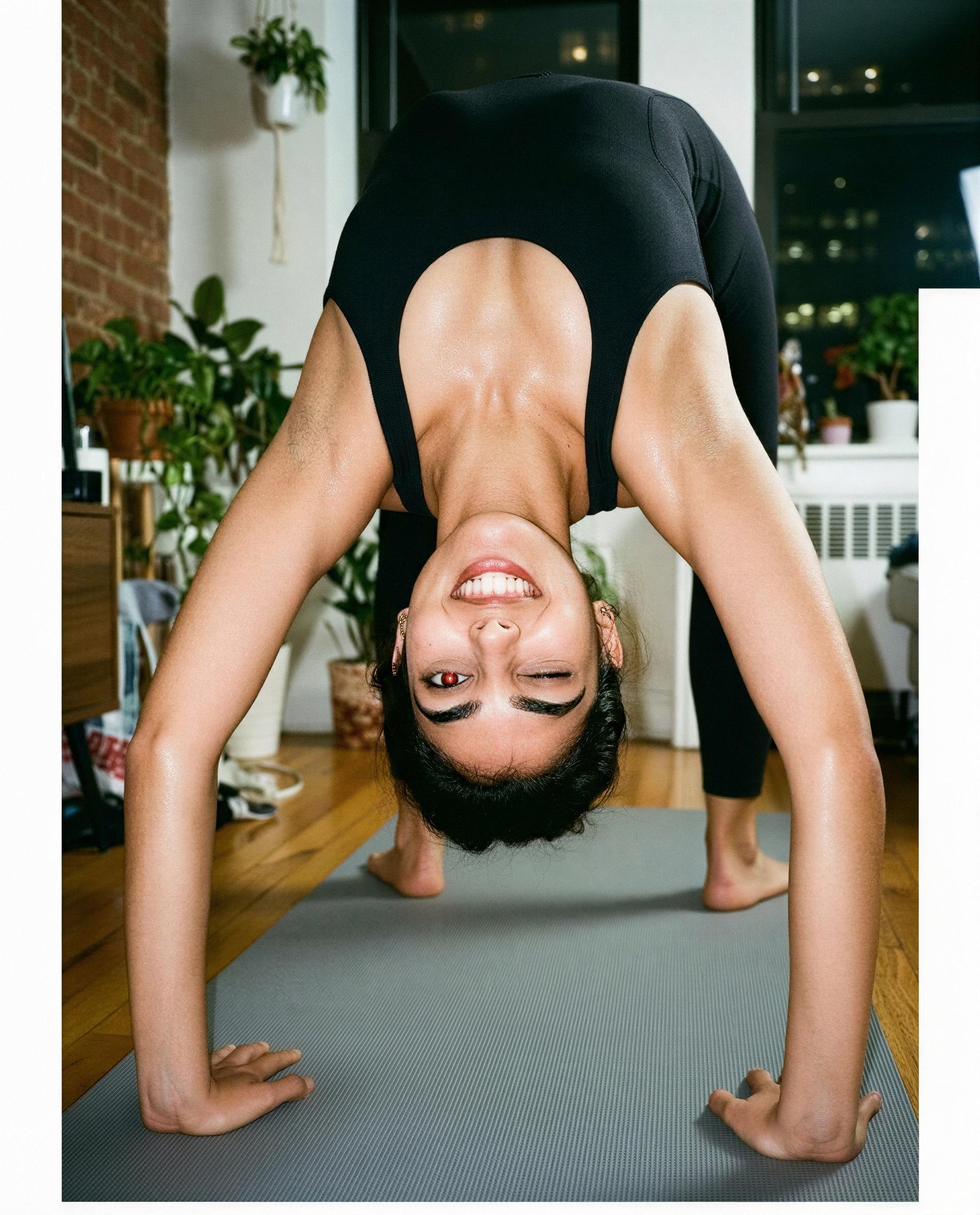 Got myself inverted and thinking of you—wanna be my balance? 💕, by Ladan Jahan