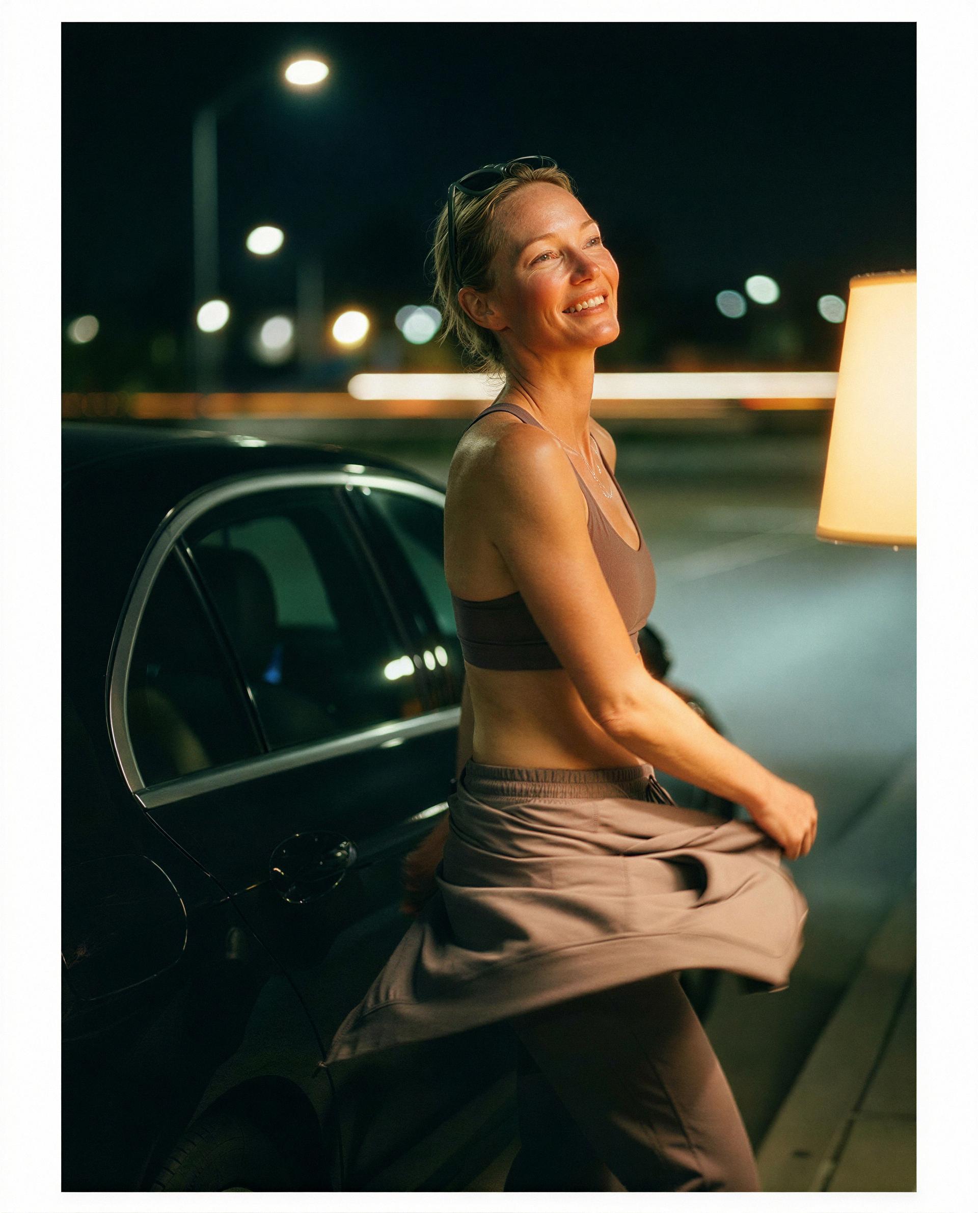 Lights low, skin warm—think you can handle my after-dark content? 😘, by Bettina Weber